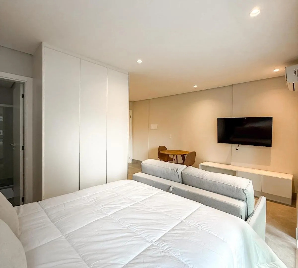 Estudio 107 - Conforto E Praticidade No Centro Criciúma Apartman