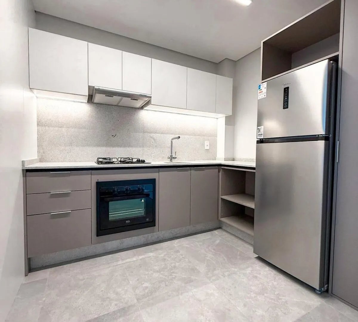Apartman Estudio 107 - Conforto E Praticidade No Centro Criciúma Brazília